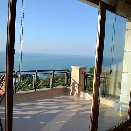 Villa Erguvan Konaklari