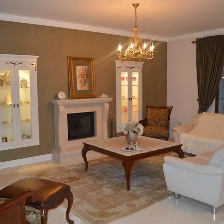 Erguvan Konaklari Villa